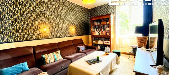 13 bedrooms House in Fresnay-sur-Sarthe, France No. 282652 8