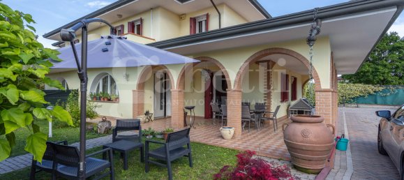 3 غرف نوم فيلا في Pordenone, Italy رقم 289278 5