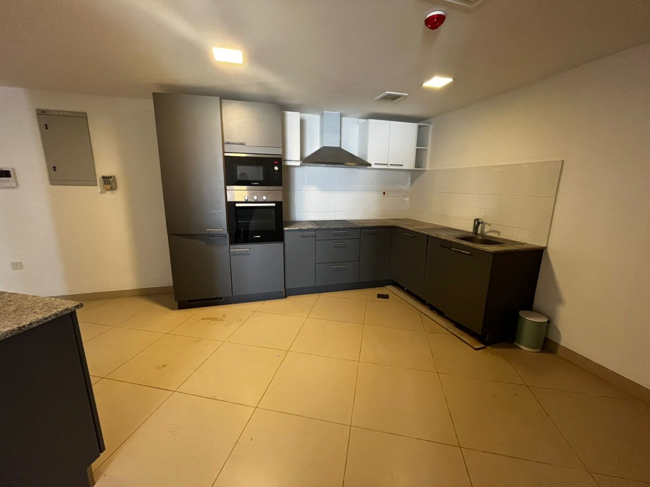 2 bedrooms Penthouse in Muscat, Oman No. 1567