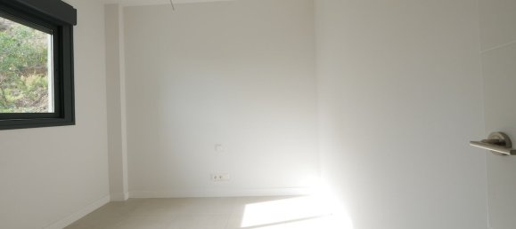 Apartamento de 3 dormitorios en Mijas, Spain No. 43398 10