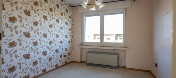 3 bedrooms Townhouse in Duisburg, Germany No. 58543 10