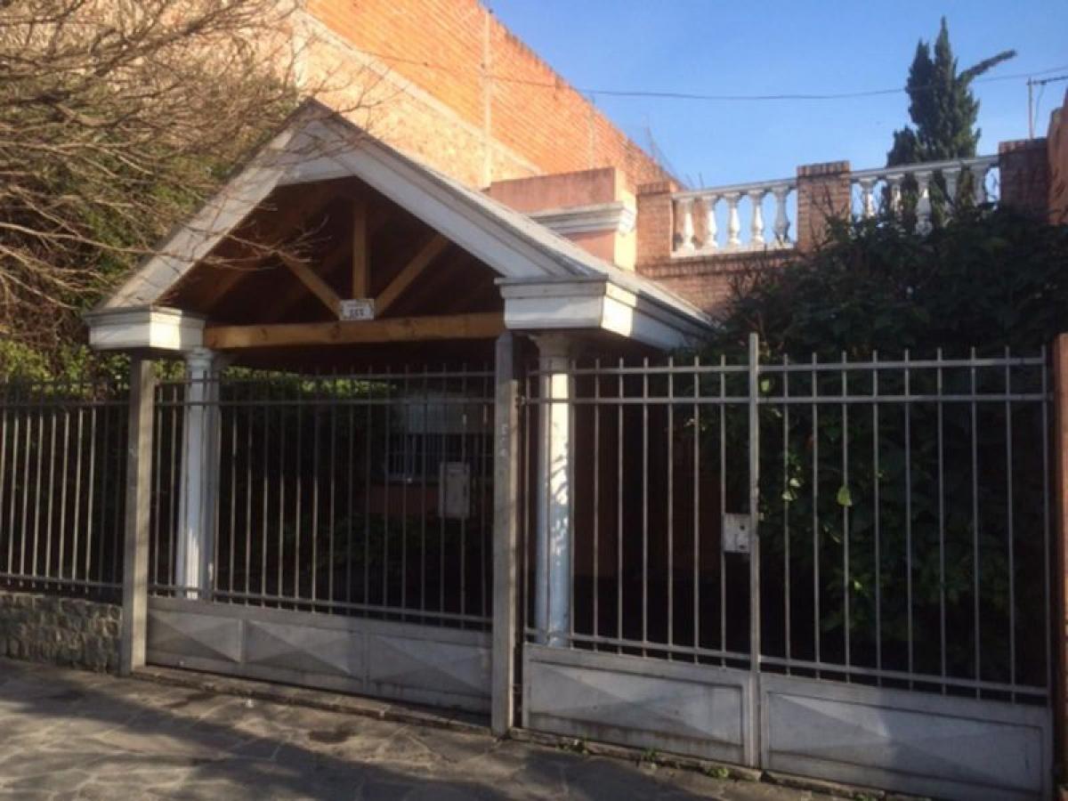 2 bedrooms House in Quilmes, Argentina No. 64716
