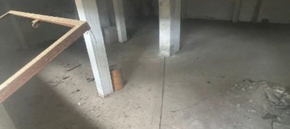 Garage à Aprilia, Italy 180m² No. 352254 4