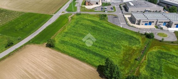 Lagerhaus in Pozzolengo, Italy 9012m², Nr. 335641 5