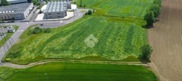 Lagerhaus in Pozzolengo, Italy 9012m², Nr. 335641 9