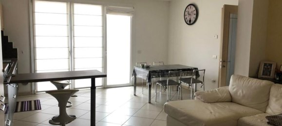 3 rooms Penthouse in Oppeano, Italy No. 172755 5