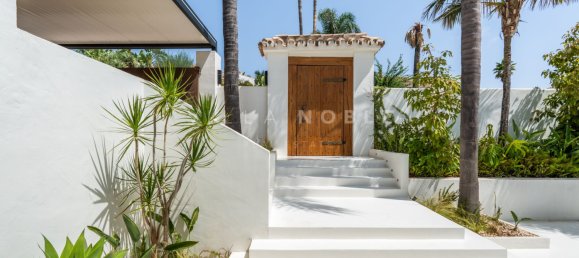 5 Schlafzimmer Villa in Marbella, Spain, Nr. 105779 12