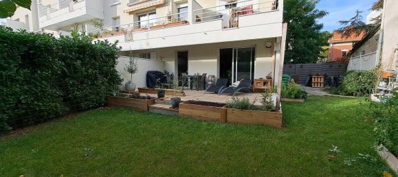 2 bedrooms Apartment in Montreuil, France No. 328034 5