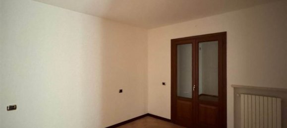 3-Zimmer Wohnung in Curtatone, Italy, Nr. 229928 8