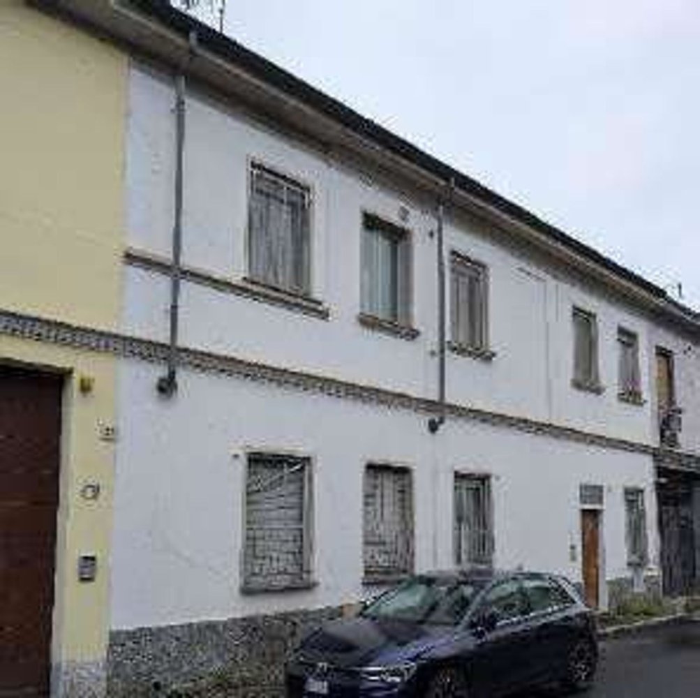 4 rooms House in Stradella, Italy No. 301442