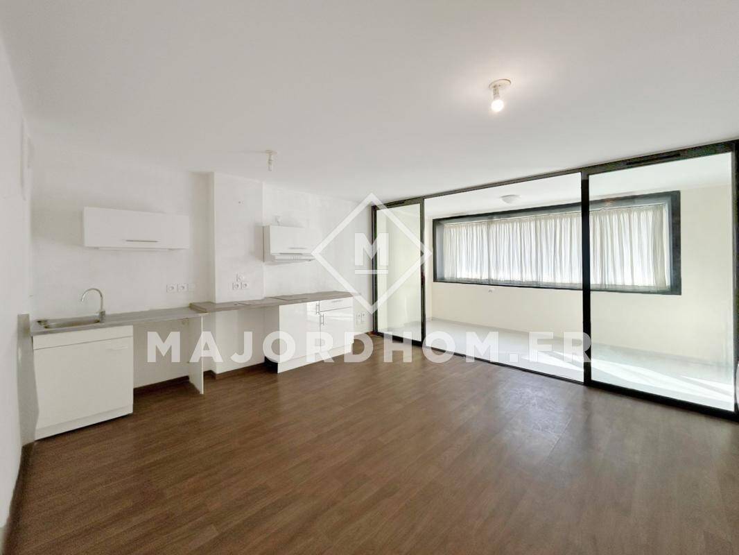 1 bedroom Apartment in Marseille, France No. 317693