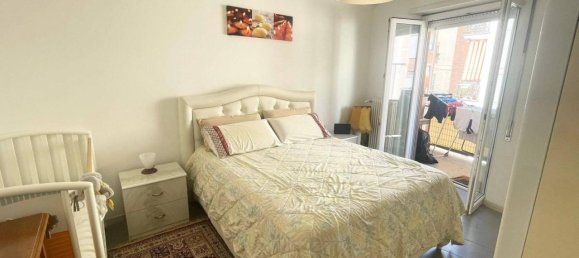 3-salle Appartement à Rome, Italy No. 33317 11