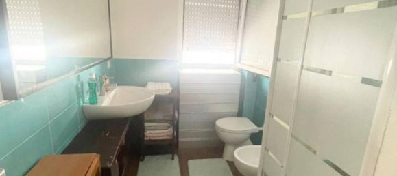 3-salle Appartement à Rome, Italy No. 33317 17