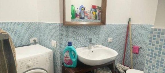 3-salle Appartement à Rome, Italy No. 33317 20