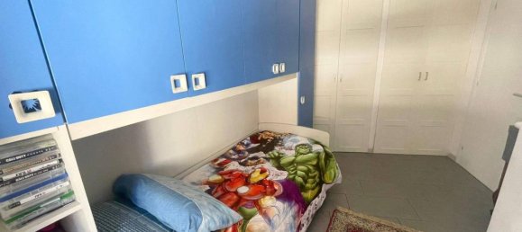 3-salle Appartement à Rome, Italy No. 33317 15