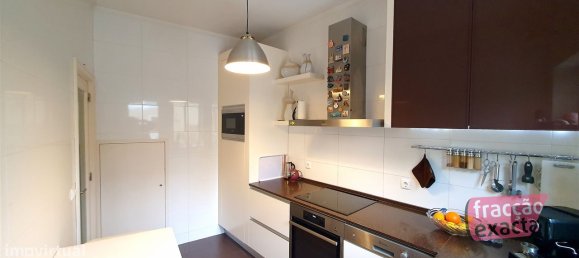 6 bedrooms House in Porto, Portugal No. 54049 3