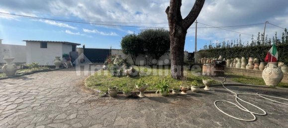 4 غرف نوم فيلا في Ardea, Italy رقم 196588 36