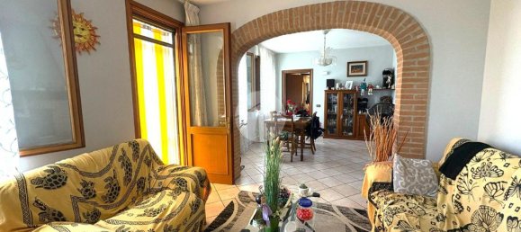 2 bedrooms Villa in Santa Maria di Sala, Italy No. 347417 4