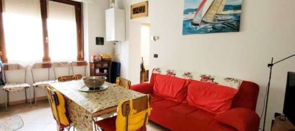 2 rooms Apartment in Gavorrano, Italy No. 41494 2