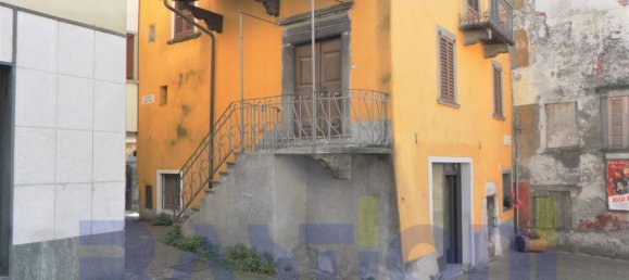 Коммерческая недвижимость с 1 комнатой в Ардезьо, Италия № 76566 3