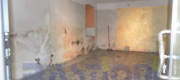 Коммерческая недвижимость с 1 комнатой в Ардезьо, Италия № 76566 7