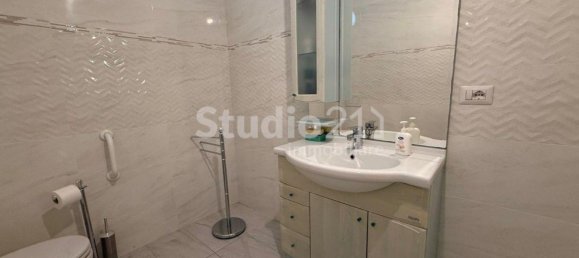 4 غرف نوم شقة في Montevarchi, Italy رقم 359217 12