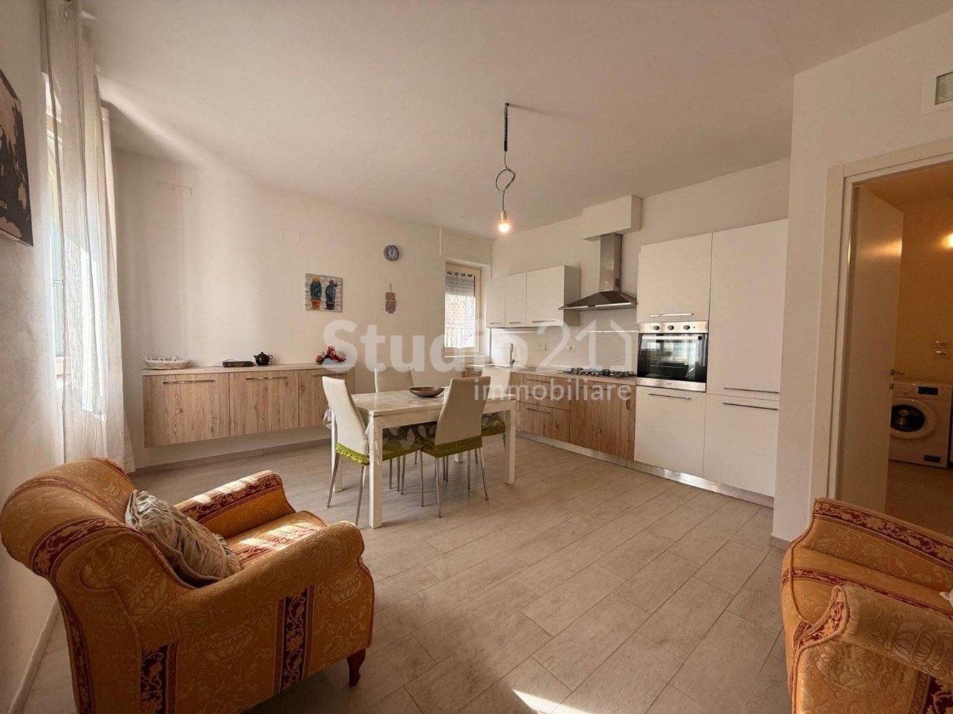 4 غرف نوم شقة في Montevarchi, Italy رقم 359217