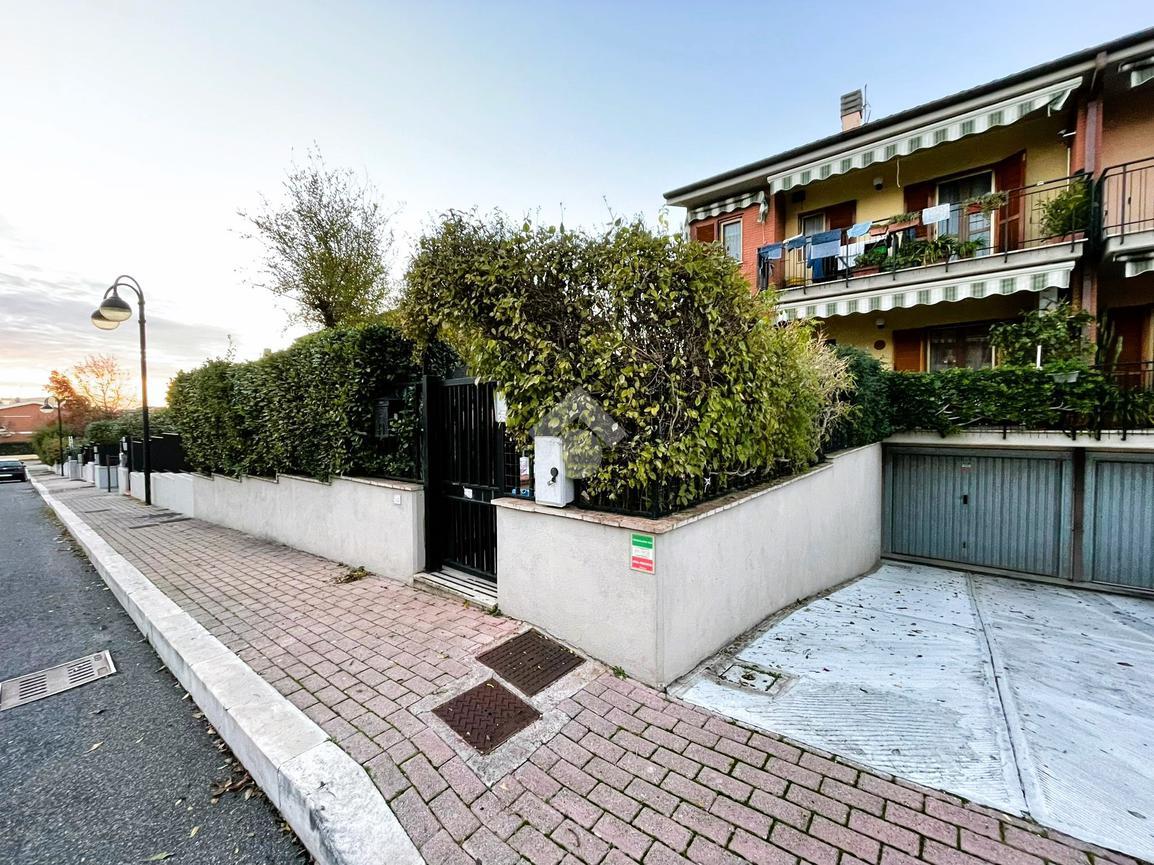 4-salle Maison à Cisterna di Latina, Italy No. 235352