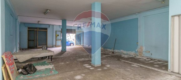 2-Zimmer Gewerbliche Immobilie in Catania, Italy, Nr. 52989 7