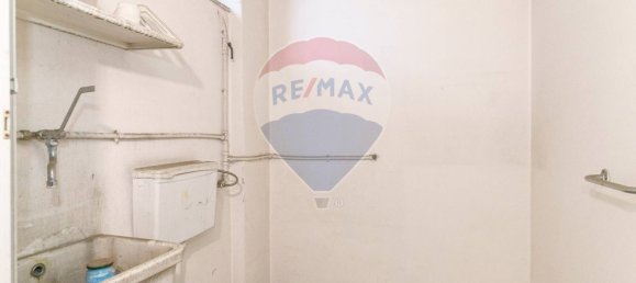 2-Zimmer Gewerbliche Immobilie in Catania, Italy, Nr. 52989 11