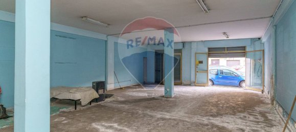 2-Zimmer Gewerbliche Immobilie in Catania, Italy, Nr. 52989 9