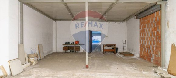 2-Zimmer Gewerbliche Immobilie in Catania, Italy, Nr. 52989 16