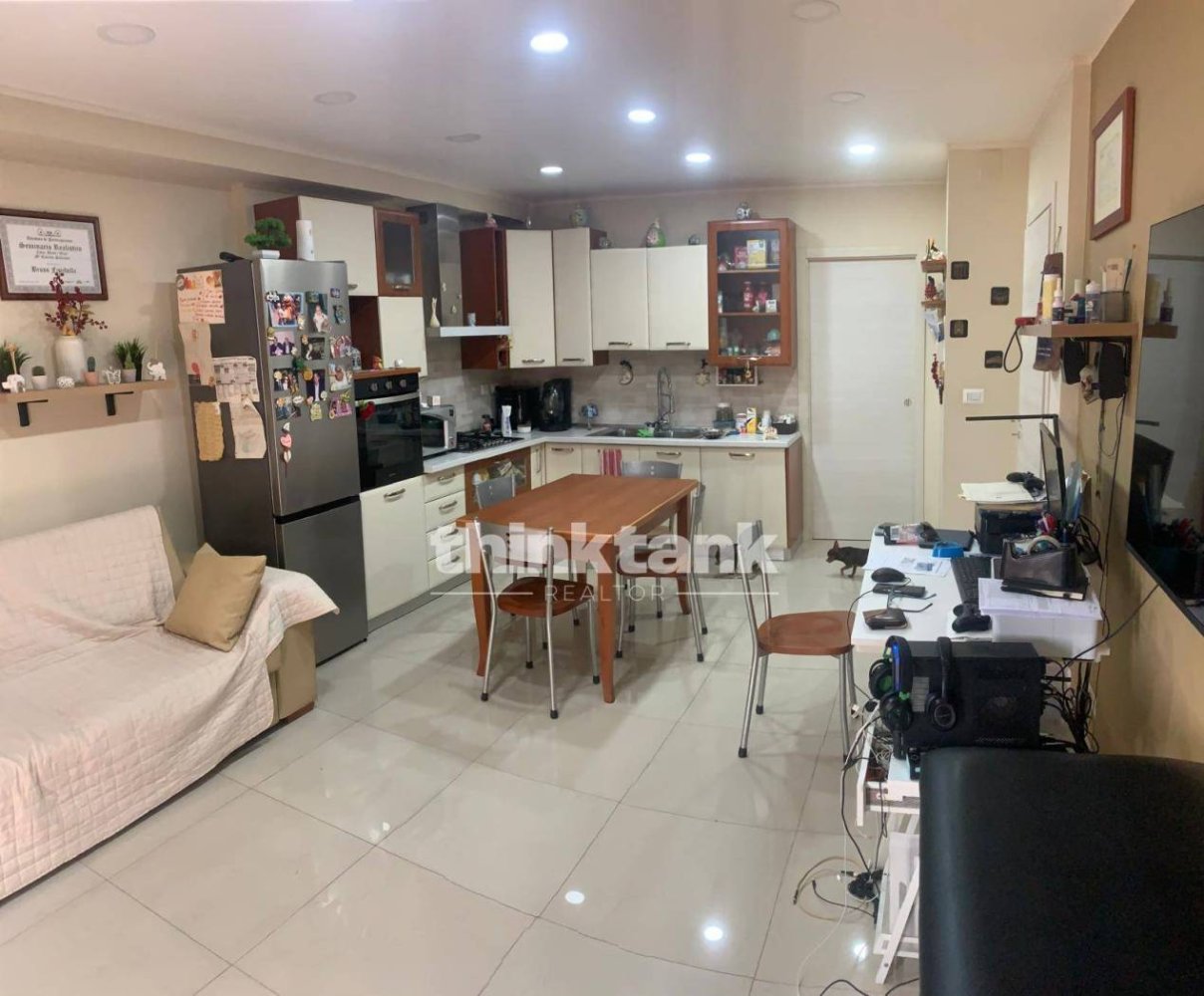 Квартира с 3 спальнями в Санта Мария ди Ликодия, Италия № 196045