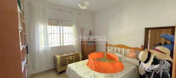 4 bedrooms House in Villalbilla, Spain No. 179592 9