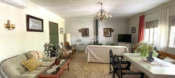 4 bedrooms House in Villalbilla, Spain No. 179592 10