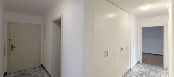 Apartamento de 4 habitaciónes en Baden-Baden, Germany No. 26845 2