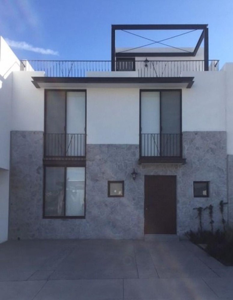 3 bedrooms House in Queretaro, Mexico No. 187621