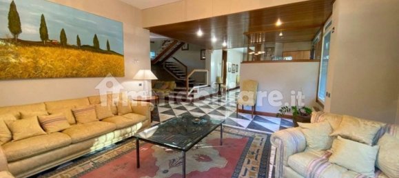 4 Schlafzimmer Villa in Massa, Italy, Nr. 349460 9