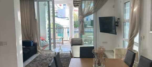 3 bedrooms Villa in Limassol, Cyprus No. 16215 6