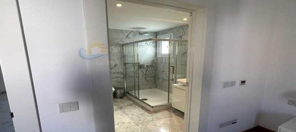 3 bedrooms Villa in Limassol, Cyprus No. 16215 12