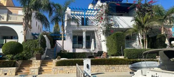 3 bedrooms Villa in Limassol, Cyprus No. 16215 16