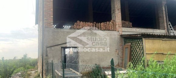 3 bedrooms House in Caravaggio, Italy No. 266866 15