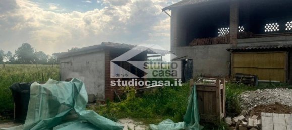 3 bedrooms House in Caravaggio, Italy No. 266866 13