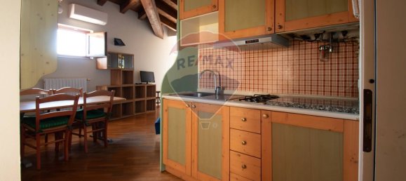 Квартира с 2 комнатами в Изео, Италия № 271903 6