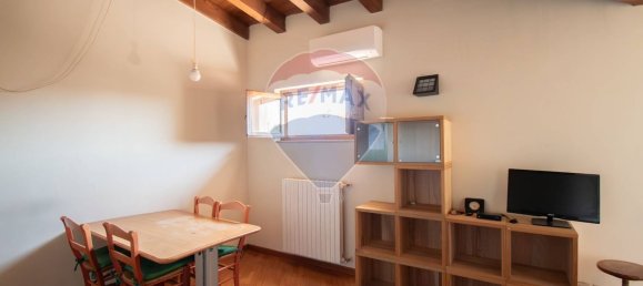 Квартира с 2 комнатами в Изео, Италия № 271903 7