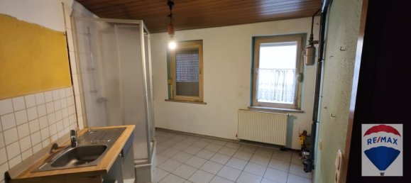 5 bedrooms Building in Bayreuth, Germany No. 47975 3