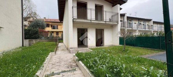 Villa de 2 dormitorios en Ranica, Italy No. 161987 9