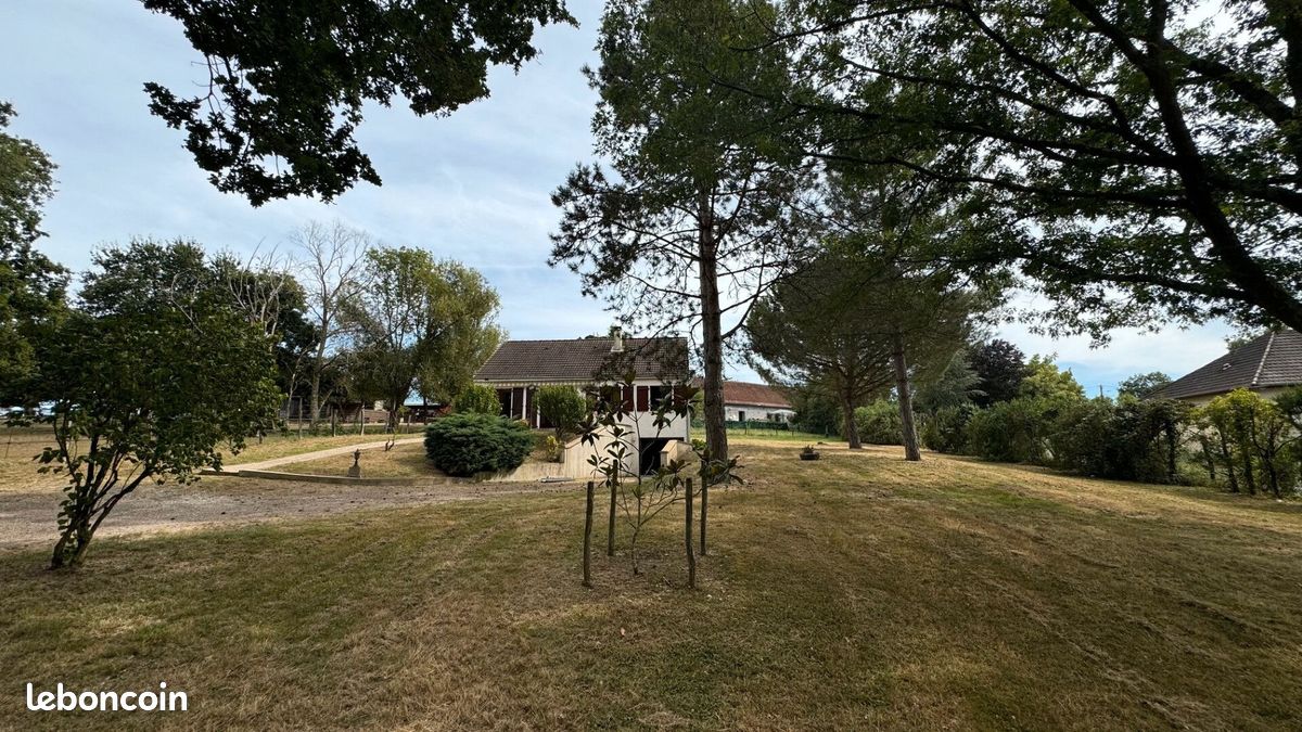 3 غرف نوم منزل في La Chapelle-Montmartin, France رقم 216377