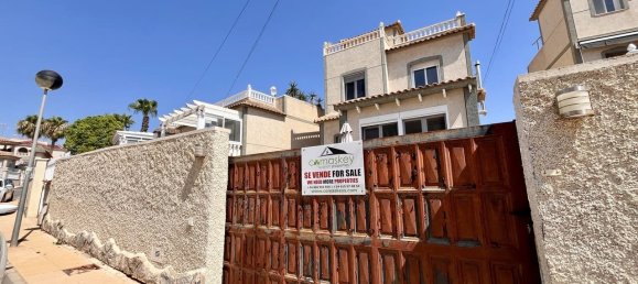 Дом с 4 спальнями в Сан-Мигель-де-Салинас, Испания № 191315 3