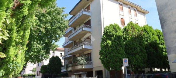 4 bedrooms Apartment in Vicenza, Italy No. 335521 35